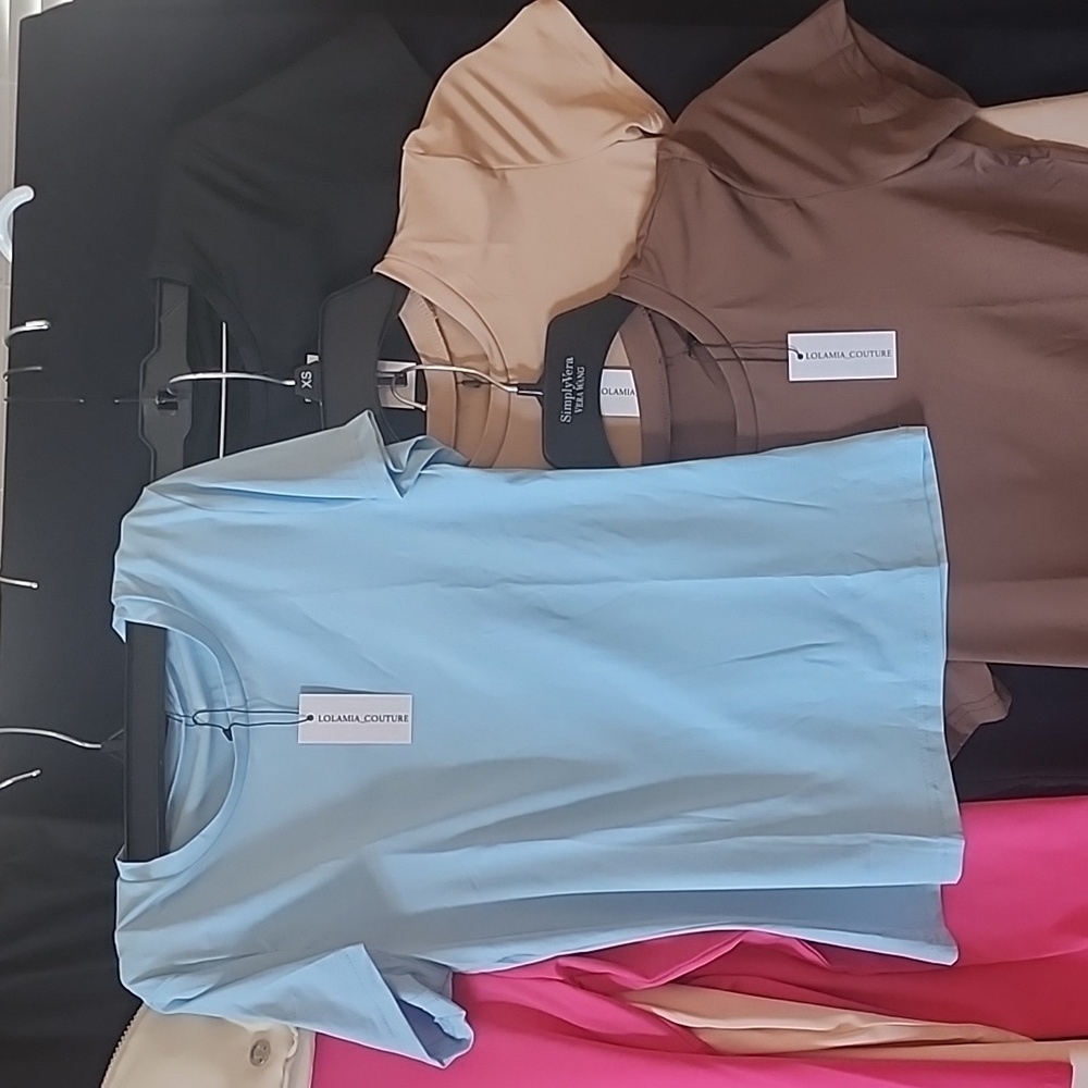 Short sleeve skims similar